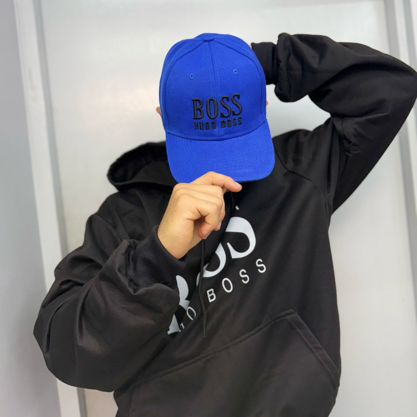 CONJUNTO BOSS + GORRA BOSS