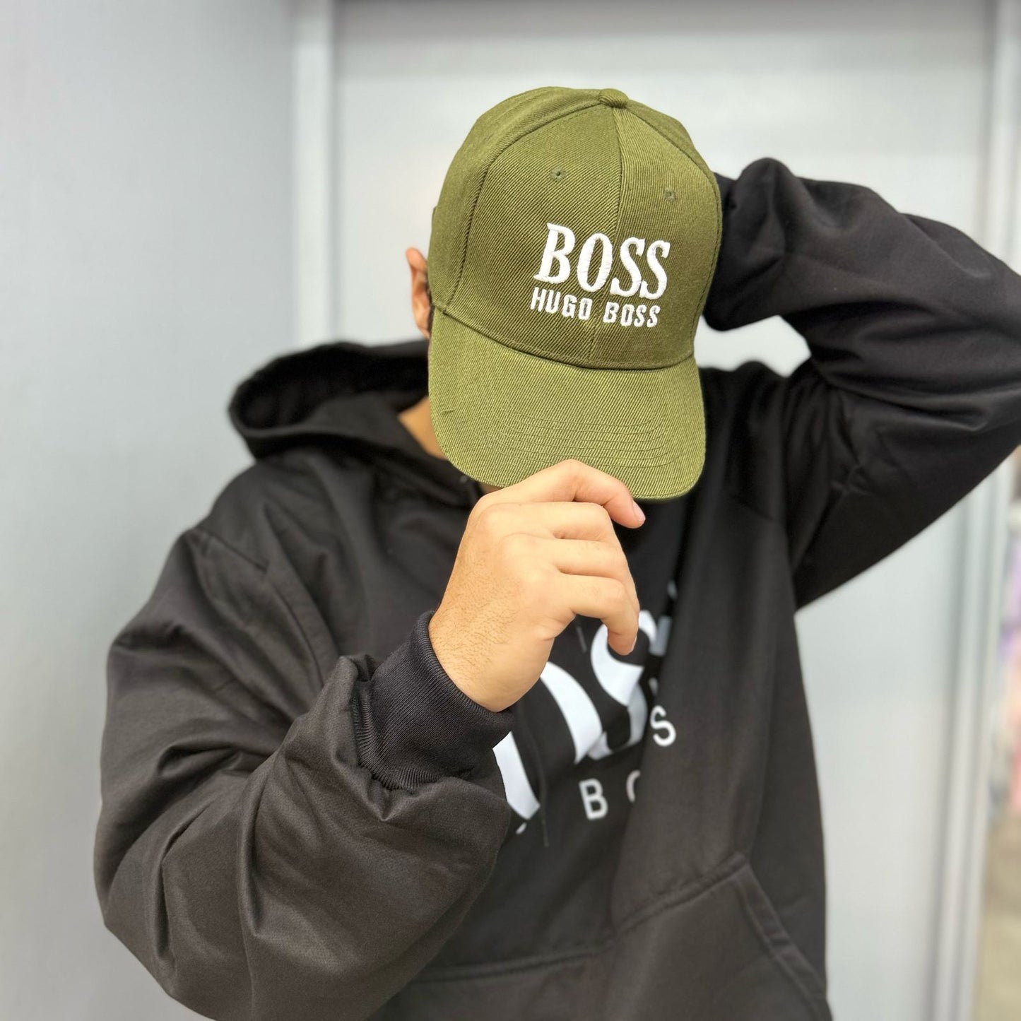 CONJUNTO BOSS + GORRA BOSS