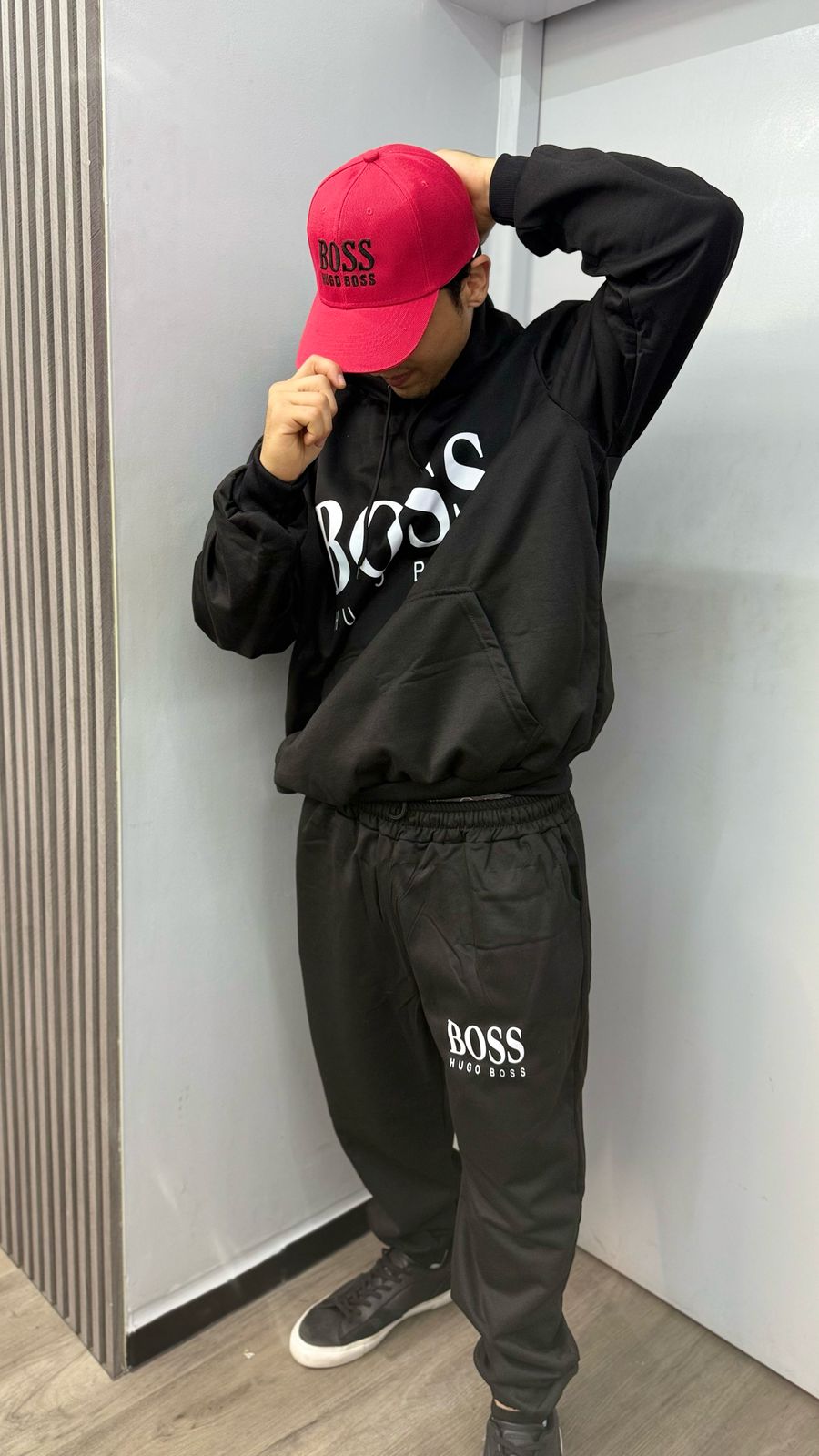 CONJUNTO BOSS + GORRA BOSS