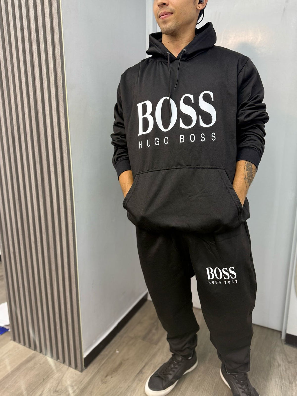 CONJUNTO BOSS + GORRA BOSS